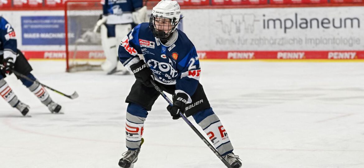 U15
