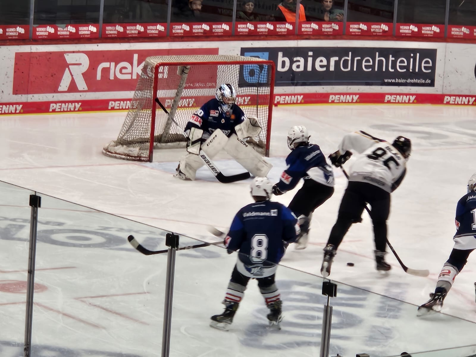 7fd04d27-5d1d-4632-ab23-8c785315a05d